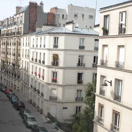 Montmartre Picasso Apartment Paris